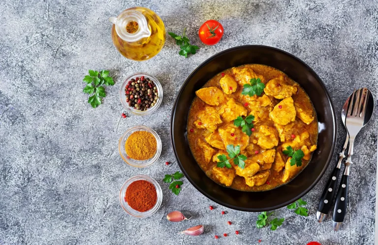 Authentic Chicken Masaledar Recipe with Spices and Tender Chicken Pieces